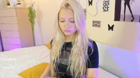 Snapshot of satinpresence chatting on May 2026 05:27:02 AM satinpresence online show from May 2026 05:27:02 AM