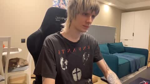 Satoshi online show from April 2026 09:17:02 PM