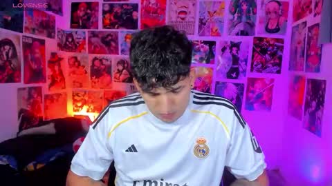 Snapshot of saturn_boy_ chatting on November 2025 03:52:02 AM Saturn online show from November 2025 03:52:02 AM