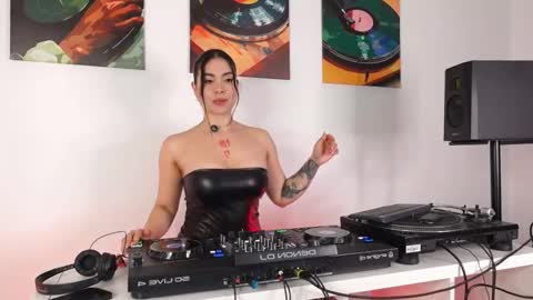 Satya dj online show from February 2026 08:18:01 PM