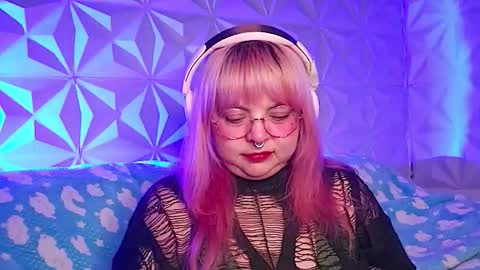 Gina George online show from March 2026 12:30:02 AM