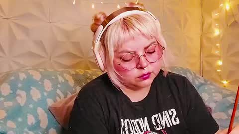 Gina George online show from June 2026 10:12:02 PM