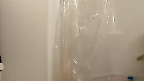 Snapshot of saucybear666 chatting on January 2025 05:52:02 AM SnowBunny online show from January 2025 05:52:02 AM