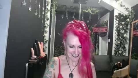 SaucySky online show from March 2026 10:05:02 PM