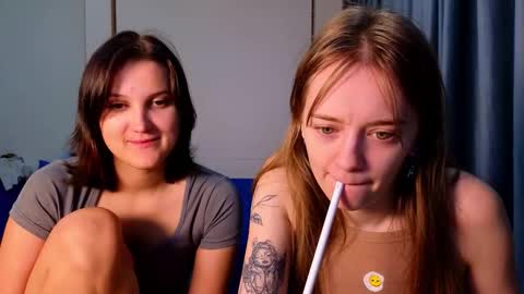 LUNA and ANNA    online show from September 2025 05:29:02 PM