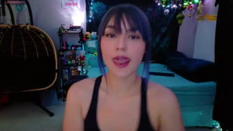 Snapshot of savethebea chatting on February 2025 05:40:01 PM Bea online show from February 2025 05:40:01 PM