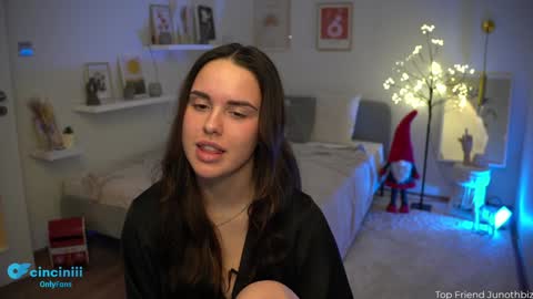 Snapshot of savvage_play chatting on December 2024 07:27:02 PM Naomi online show from December 2024 07:27:02 PM