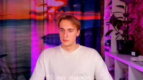 Say and kiss online show from December 2024 11:32:01 PM