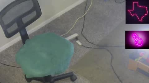 Cait or Caitlin online show from November 2025 07:51:02 AM