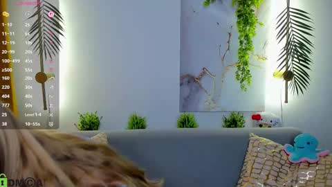 Snapshot of sayl0r_moon chatting on September 2025 11:59:01 PM Kira GMT 7 Mon Thu-Sun 0800am-0200pm online show from September 2025 11:59:01 PM