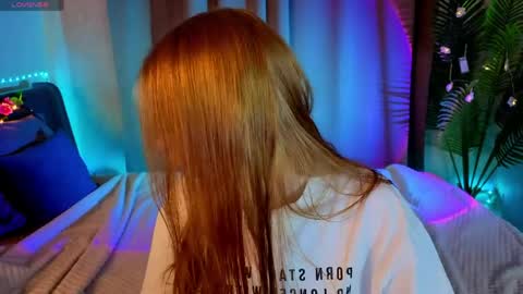 Kira  GMT 7 Mon Thu-Sun  0800am-0200pm  online show from April 2026 09:17:01 AM