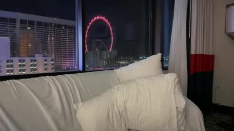 Good Girls Say Please...and Thank You online show from November 2025 09:31:01 AM