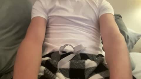 sbarnes2006_ online show from March 2026 03:09:02 PM