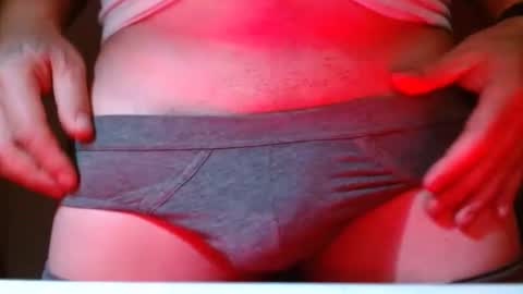 Snapshot of sbutter chatting on January 2026 12:13:02 AM sbutter online show from January 2026 12:13:02 AM