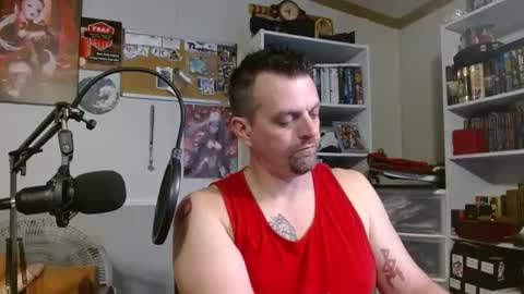 Snapshot of scarecrow2wm chatting on October 2025 09:42:01 PM Kent Clark online show from October 2025 09:42:01 PM