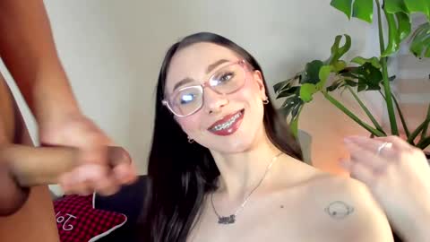 Snapshot of scarett_jackson chatting on January 2025 01:53:02 AM Scarett Jackson online show from January 2025 01:53:02 AM