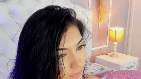 Snapshot of scarlet__hill chatting on February 2025 05:24:01 AM scarlet hill online show from February 2025 05:24:01 AM