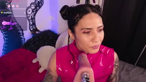 Explicit Content  online show from November 2025 07:25:01 AM