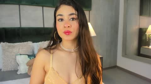 Scarelet online show from April 2026 01:44:02 PM