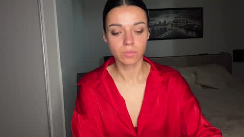 Sophie online show from May 2026 07:03:01 AM