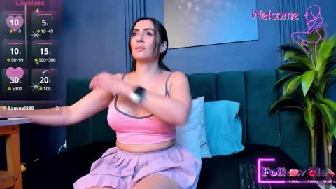 Scarlet Edwars online show from March 2026 05:32:01 PM