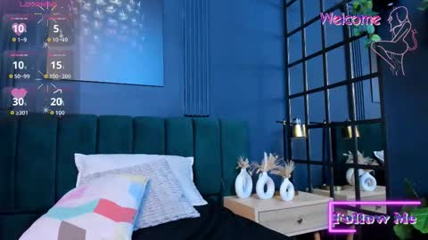 Scarlet Edwars online show from March 2026 06:13:01 PM