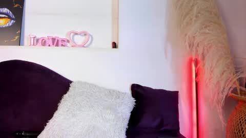 scarlet_hiit online show from April 2026 04:13:02 AM