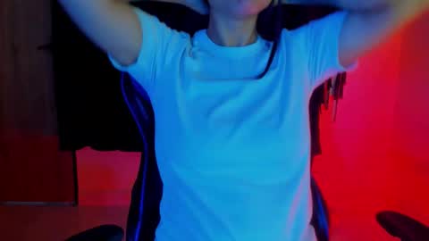 scarlet taylor kennedy online show from November 2025 06:42:02 PM