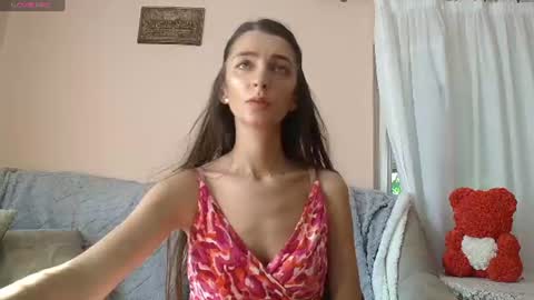 Scarlet online show from July 2026 03:27:01 PM