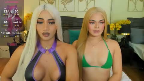 Snapshot of scarlet_snow_asian chatting on September 2025 02:01:01 AM Scarlet online show from September 2025 02:01:01 AM