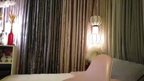 Snapshot of scarlet_ts69 chatting on November 2025 09:09:02 AM scarlet online show from November 2025 09:09:02 AM