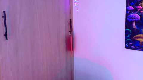 Snapshot of scarletblaze_ chatting on October 2025 01:59:02 PM Scarlet online show from October 2025 01:59:02 PM