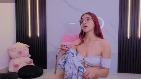 I am  Scarleth  Check mi profile online show from September 2025 12:05:01 PM