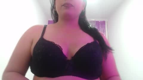 SCARLET  online show from March 2026 01:38:01 PM