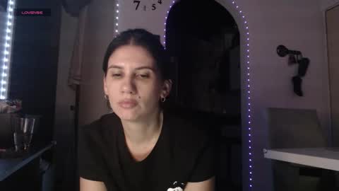 scarletmoons online show from March 2026 05:08:02 AM