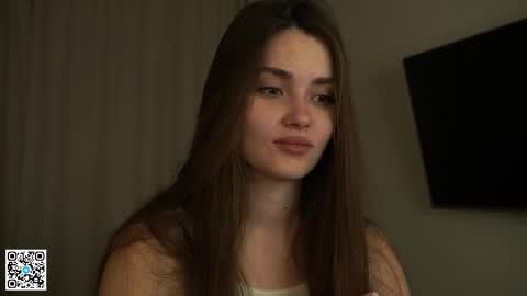 Scarlet online show from December 2025 08:39:02 PM