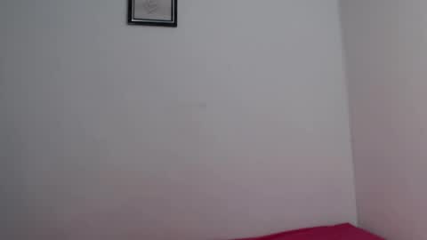 Scarlett online show from April 2026 08:20:02 PM