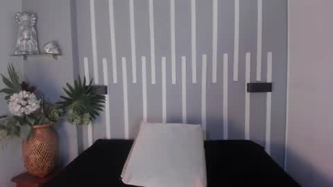 SCARLETT FOX  online show from March 2026 11:36:02 AM