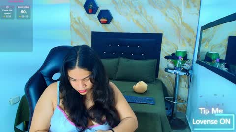 Snapshot of scarlett__joness chatting on March 2026 03:07:02 AM SCARLETT online show from March 2026 03:07:02 AM