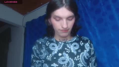 scarlet online show from November 2025 06:19:01 PM