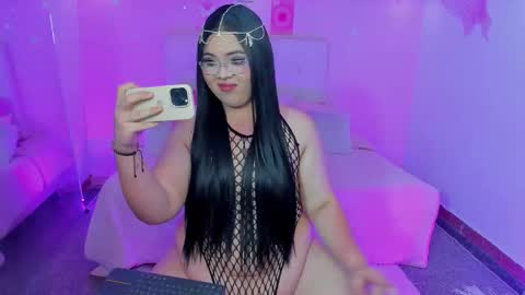 Scarlett  online show from March 2026 02:03:02 PM