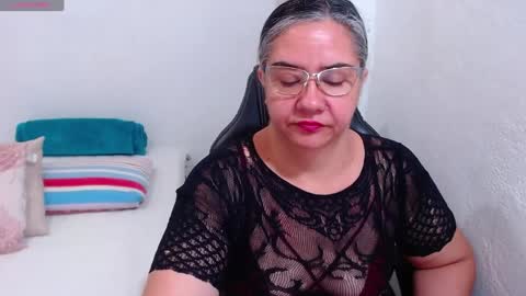 Scarlett  online show from January 2025 01:11:01 AM