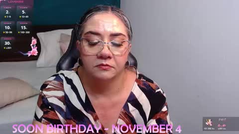 Scarlett  online show from November 2025 02:11:02 AM