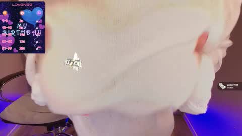 Snapshot of scarlett_mai chatting on November 2025 01:11:01 PM Scarlett online show from November 2025 01:11:01 PM