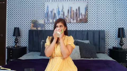 Snapshot of scarlett_moore_ chatting on March 2025 01:36:01 PM Scarlett online show from March 2025 01:36:01 PM