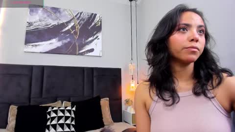 Snapshot of scarlett_musik chatting on March 2026 04:36:02 AM Scarllett online show from March 2026 04:36:02 AM