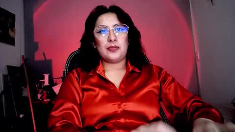 Snapshot of scarlett_sen chatting on November 2025 01:39:02 PM Mistress Scarlett online show from November 2025 01:39:02 PM