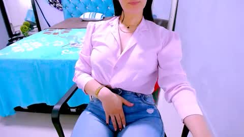 scarlet online show from February 2026 02:00:02 PM