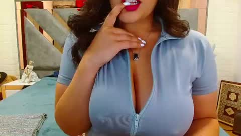 hellen  online show from July 2026 03:19:02 PM