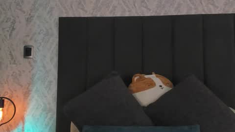 Scarlett online show from March 2026 05:34:01 AM